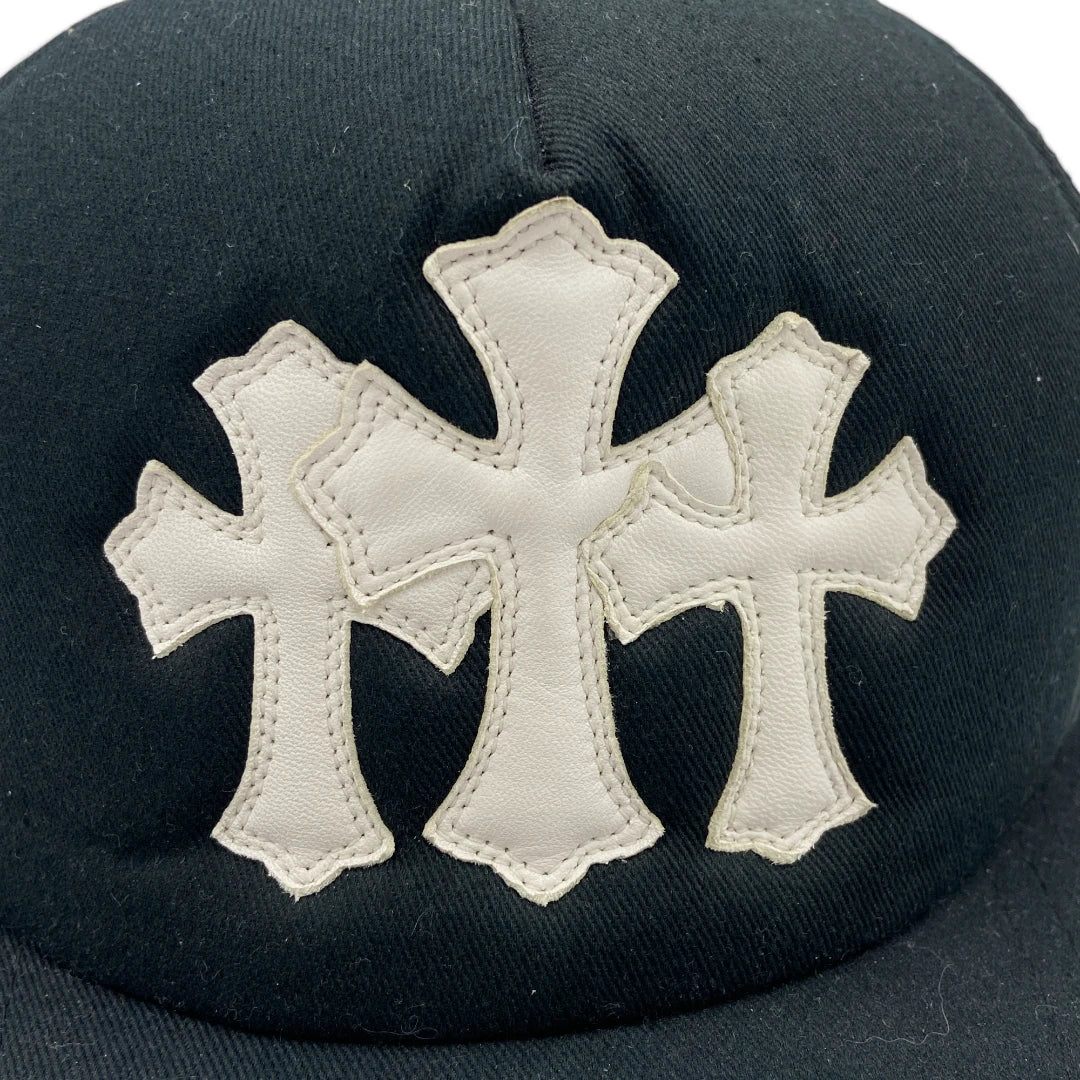 Chrome Hearts Trucker Cap Cross mit weißen Leder Kreuzen