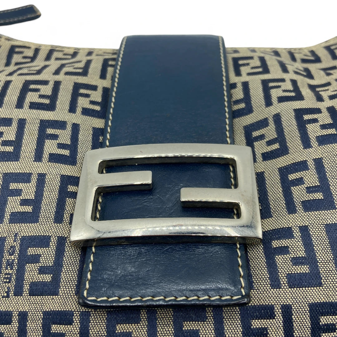 Fendi Handtasche Croissant im Zucca Muster braun & blau