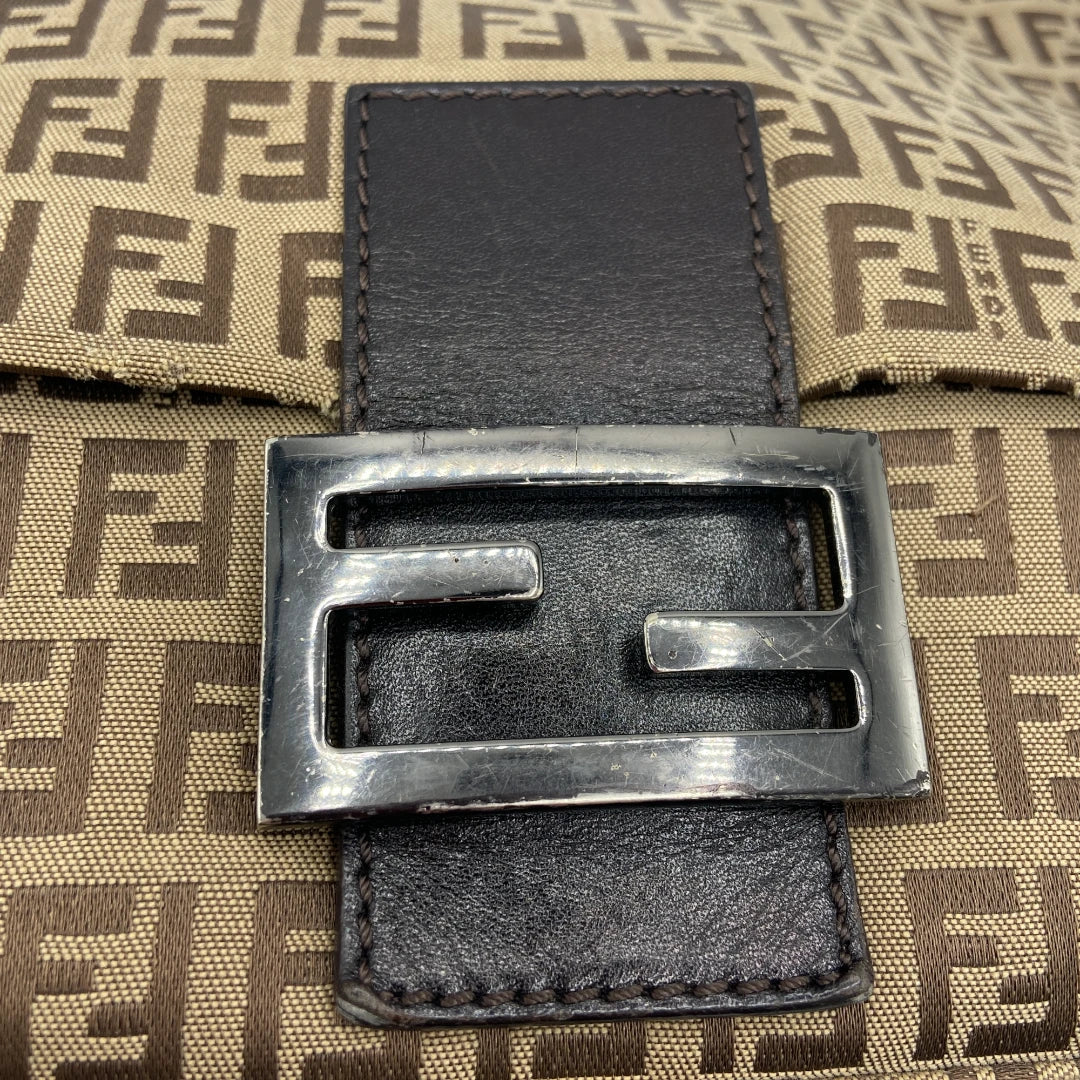 Fendi Handtasche Mamma Baguette im Zucca Muster hellbraun & braun