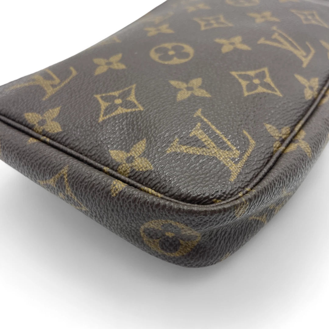 Louis Vuitton Pochette Accessoires monogram braun