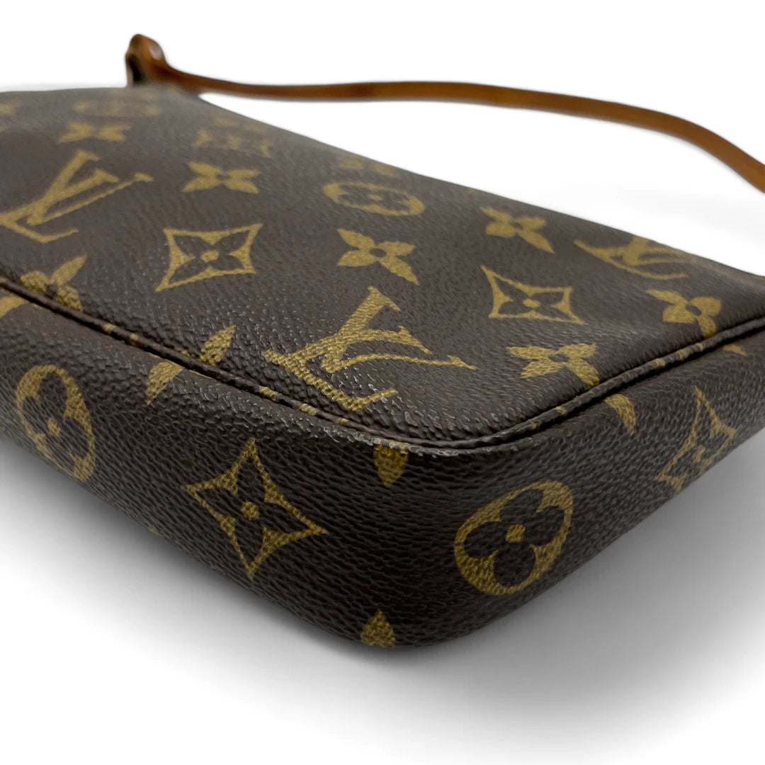 Louis Vuitton Pochette Accessoires monogram braun