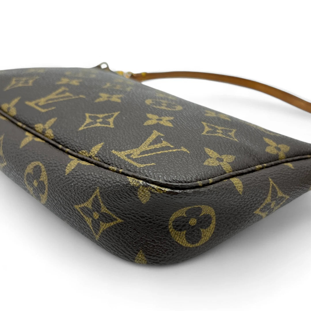 Louis Vuitton Pochette / shoulder bag brown monogram