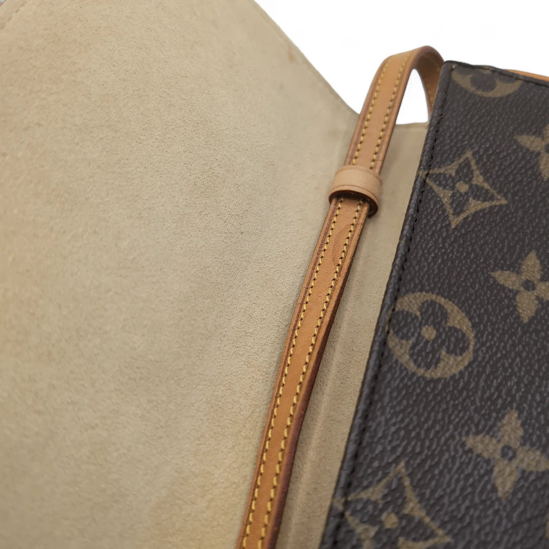 Louis Vuitton shoulder bag Amazon brown monogram