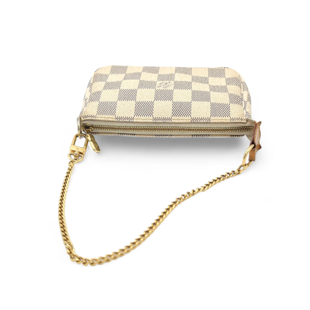 Louis Vuitton mini Pochette Azure mit goldener Kette beige & grau