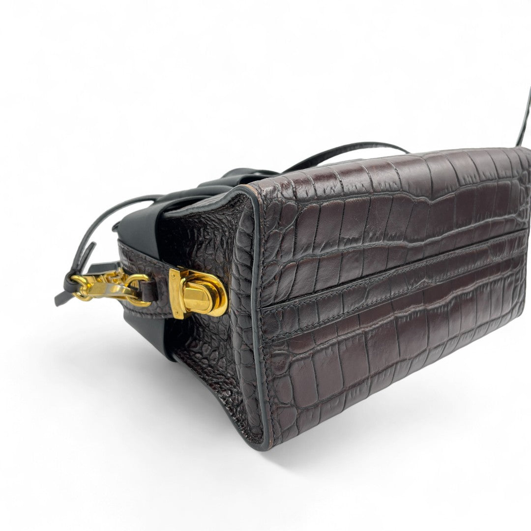 Miu Miu Handtasche Croco Optik mit schwarzen Lederdetails weinrot