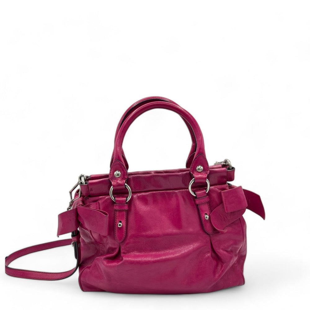 Miu Miu Handtasche Vitello klein mit Schleifen aus Leder mit silber Hardware pink