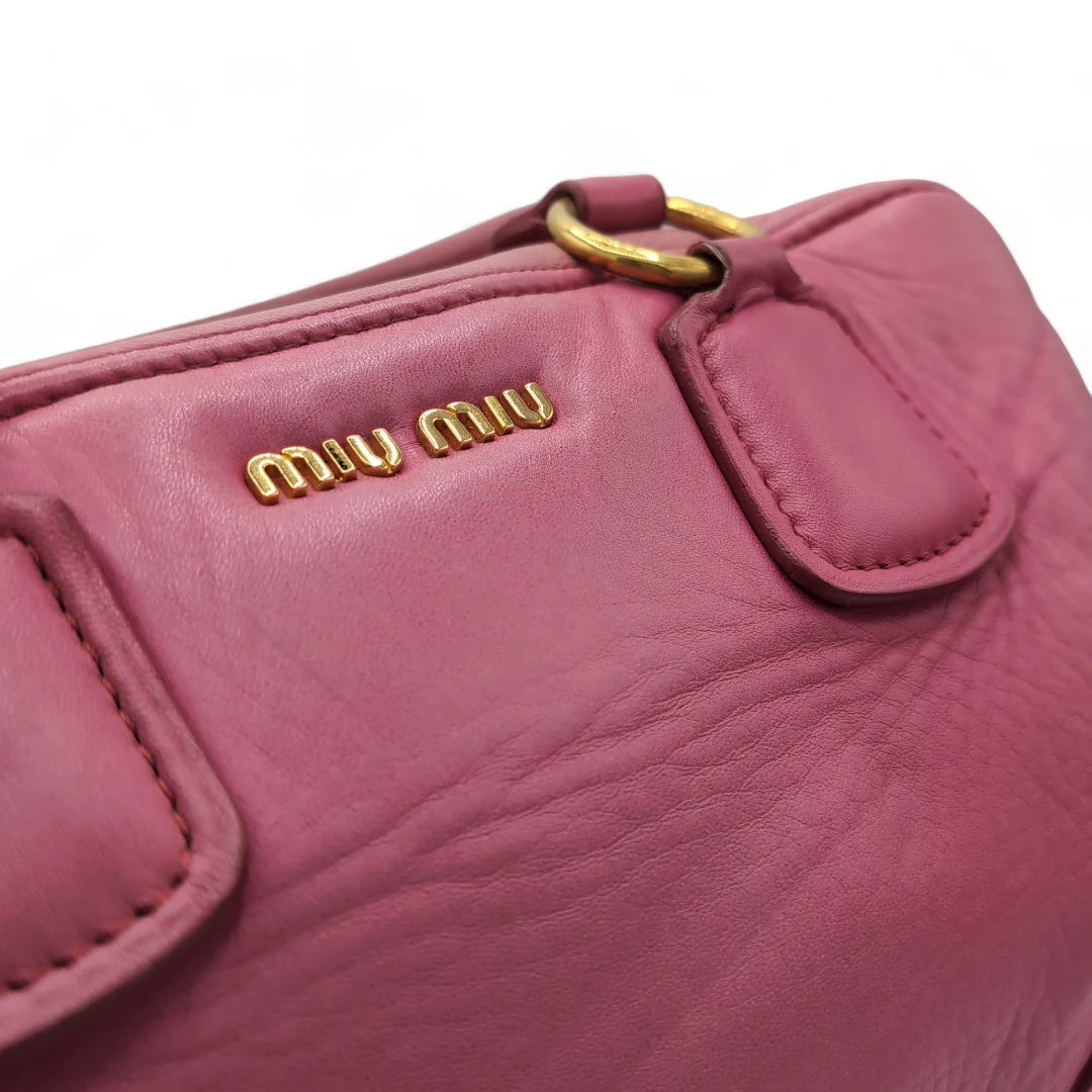 Miu Miu handbag Vitello Lux small with shoulder strap made of pink leather