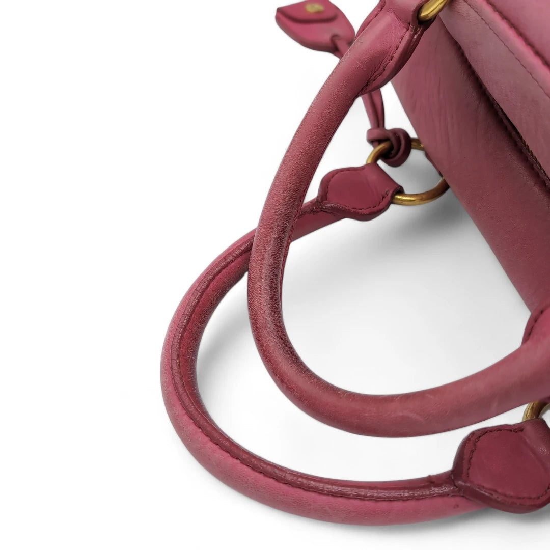 Miu Miu handbag Vitello Lux small with shoulder strap made of pink leather