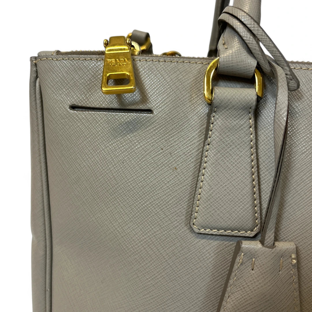 Prada Galleria handbag in Saffiano leather with shoulder strap light grey