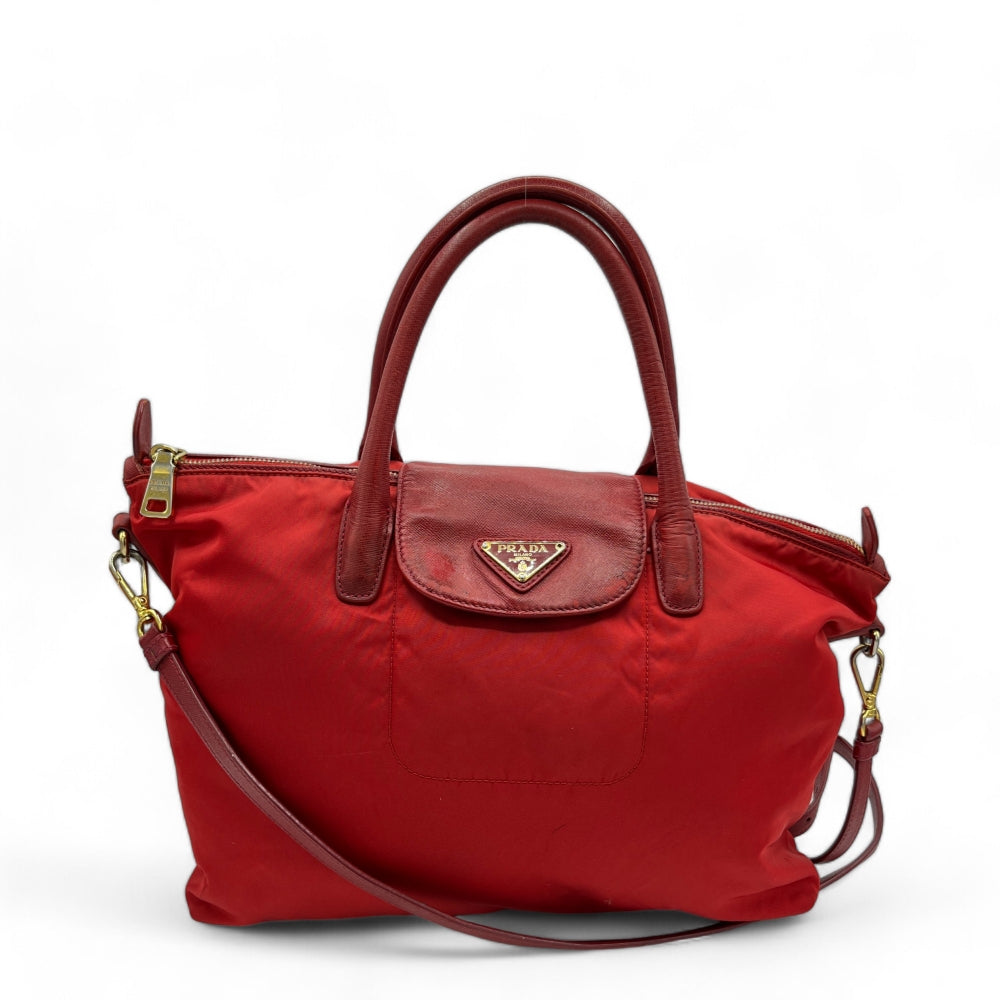 Prada handbag / shopper made of nylon with long handles red