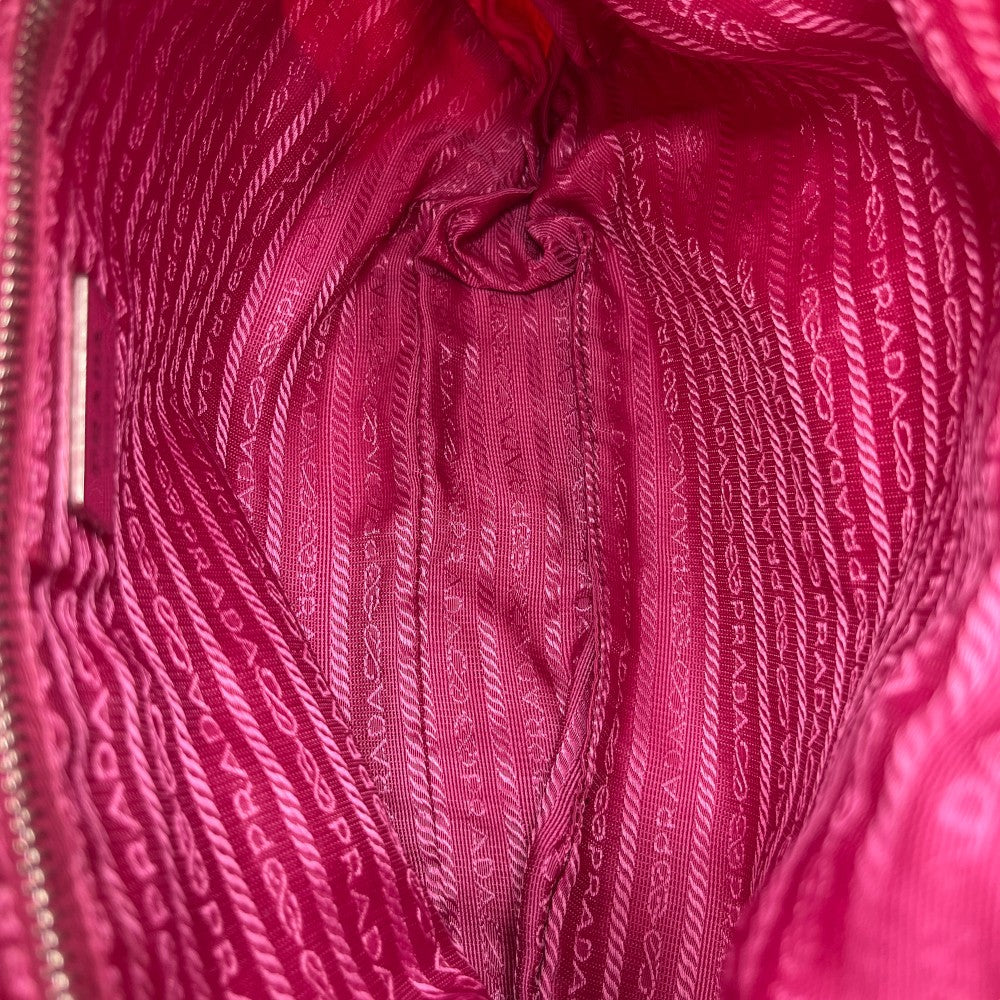 Prada Umhängetasche Beutelform Nylon pink