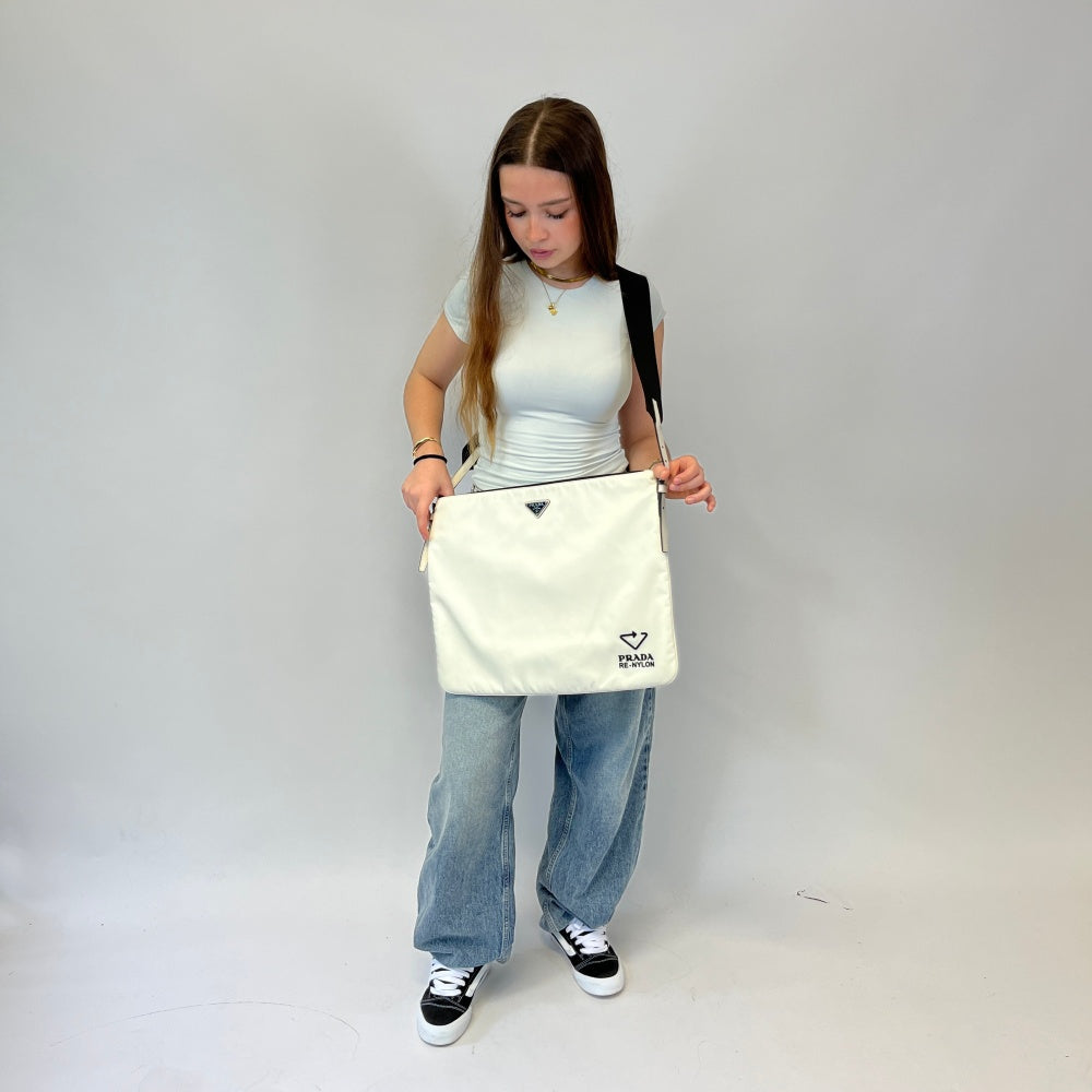 Prada crossbody bag / shoulder bag basic Re-Nylon with extra pocket white